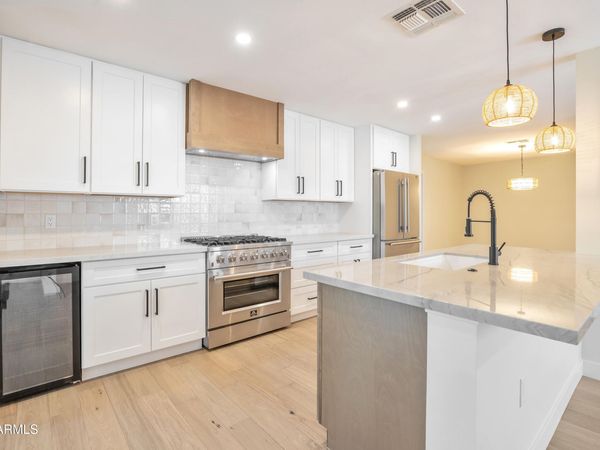 6513 E LEWIS Avenue, Scottsdale, AZ 85257