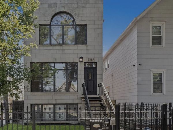 2415 W Palmer Street , Chicago, IL 60618