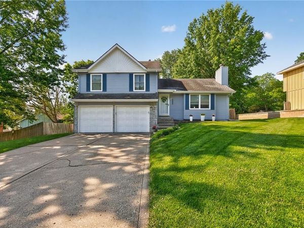 9803 NW 85th Terrace, Kansas City, MO 64153