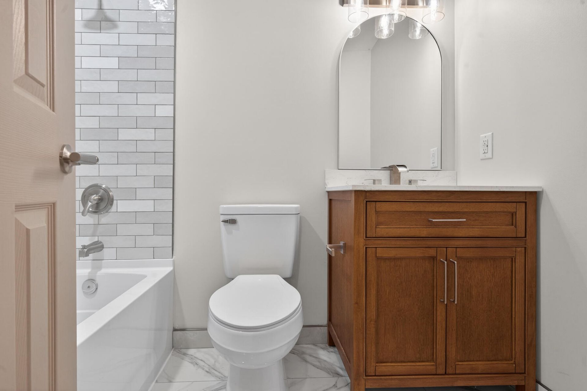 208 Mary Scott Drive Photo 17