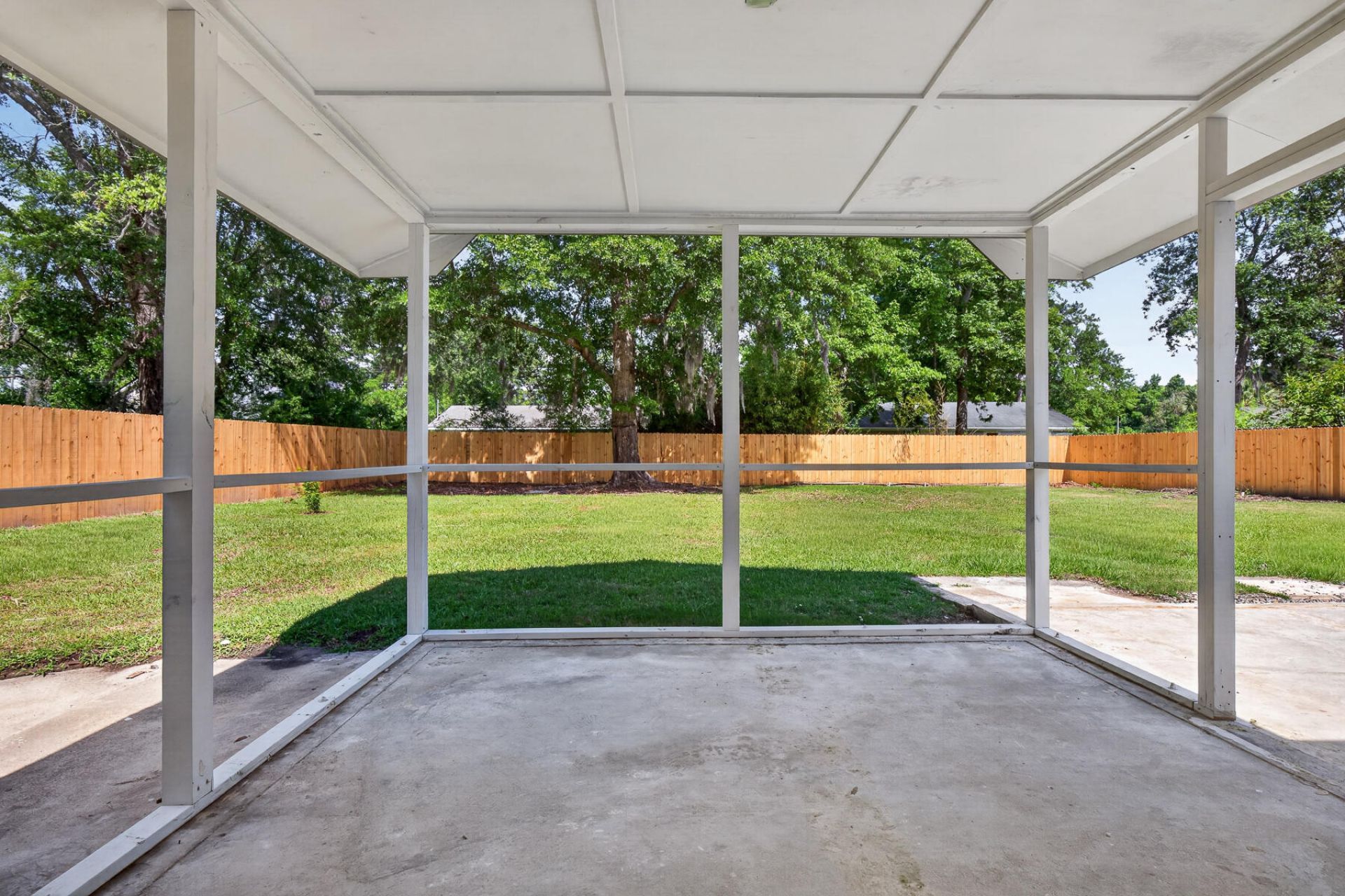 208 Mary Scott Drive Photo 20
