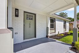 208 Mary Scott Drive photo 4
