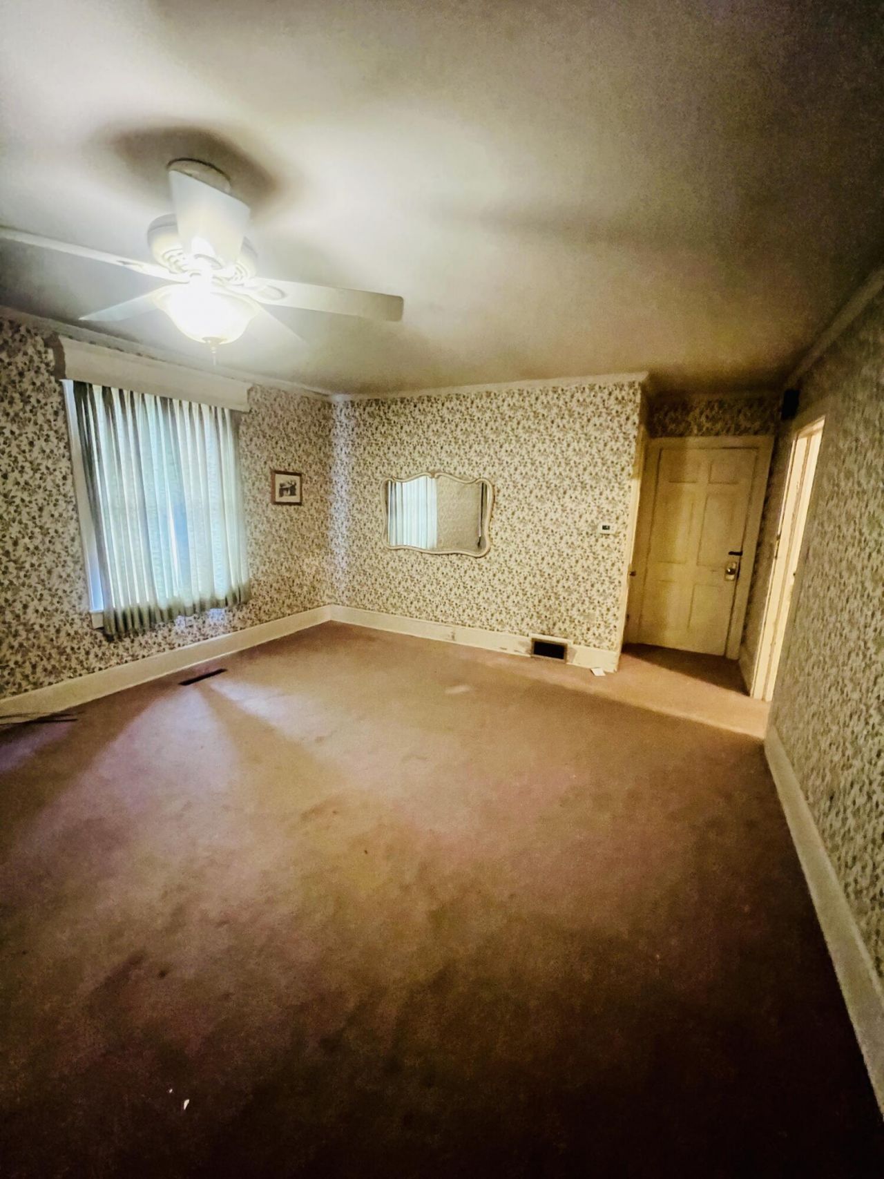 200 N Lemacks Street Photo 15