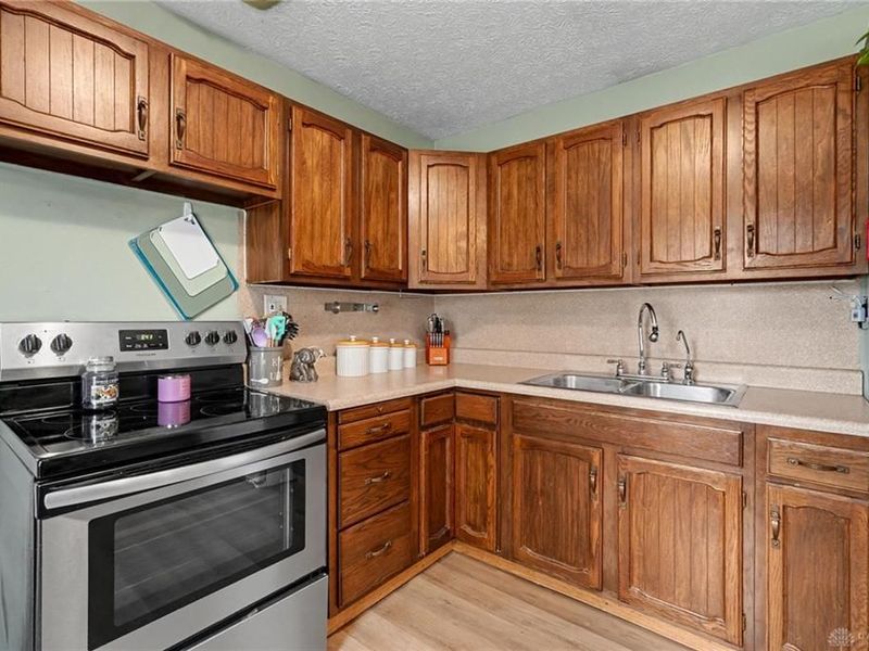 899 Dayton Avenue, Xenia, OH 45385 Photo 15