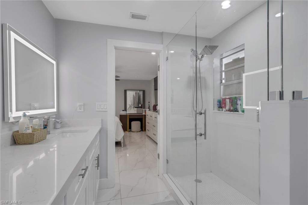 2025 49th Ter Sw, Naples, FL 34116 Photo
