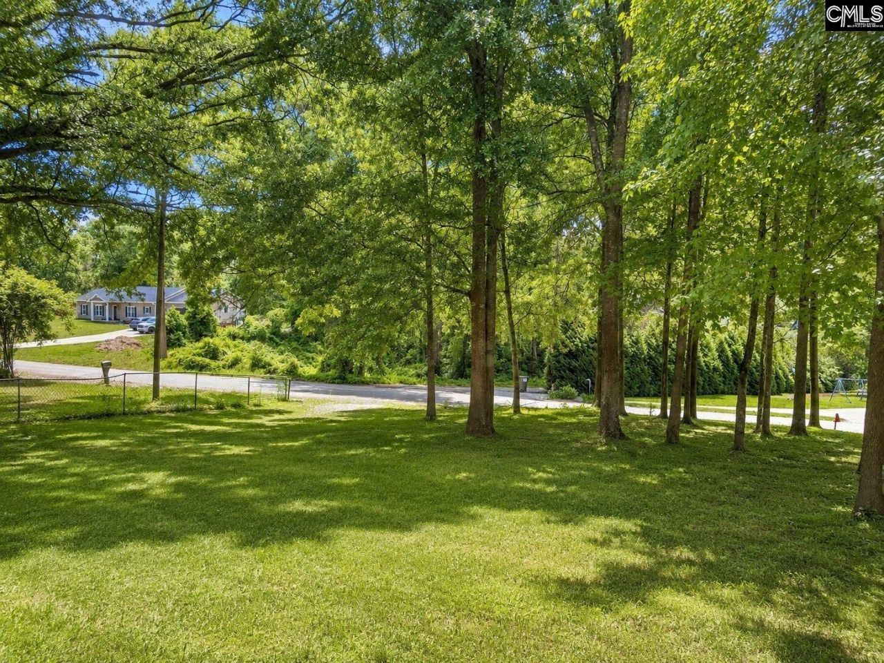 126 Crawford St  Photo 5