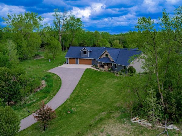 3417 N Games Lake Avenue, New London, MN 56273