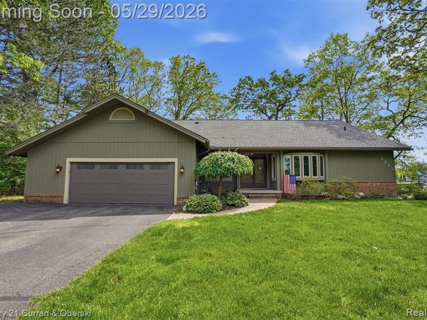 4233 Blain Island Road, Waterford Twp, MI 48329