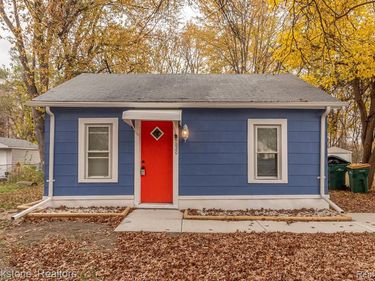 27620 NEWCASTLE Street, Romulus, MI 48174