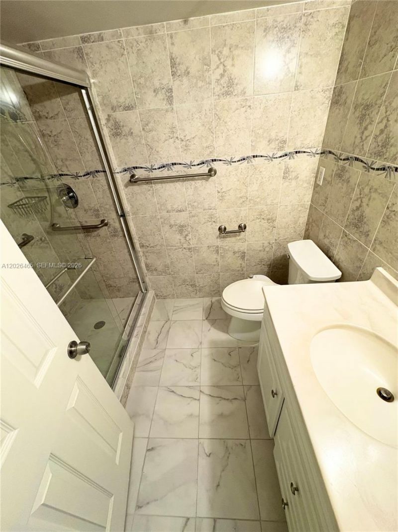 5201 NW 7th St , Unit 411, Miami, FL 33126 Photo