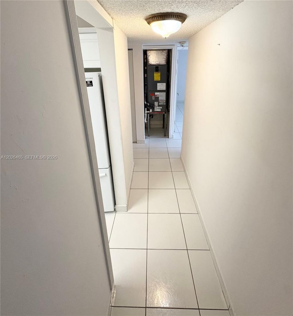 5201 NW 7th St , Unit 411, Miami, FL 33126 Photo