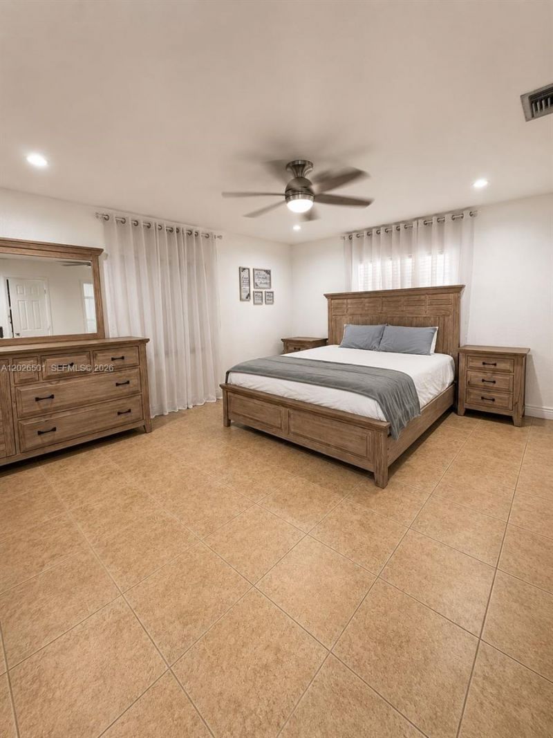 8303 SW 20th St, North Lauderdale, FL 33068 Photo