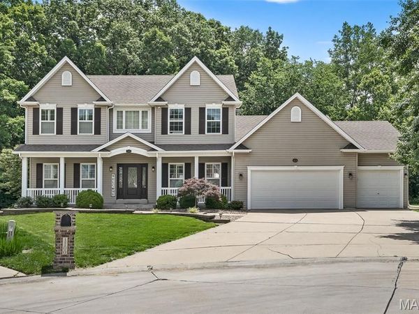 1100 Cypress Point Drive, O'Fallon, MO 63366