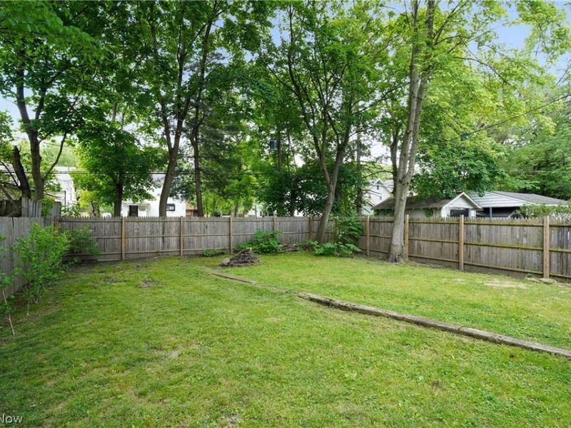 609 Storer Avenue, Akron, OH 44320 Photo 28