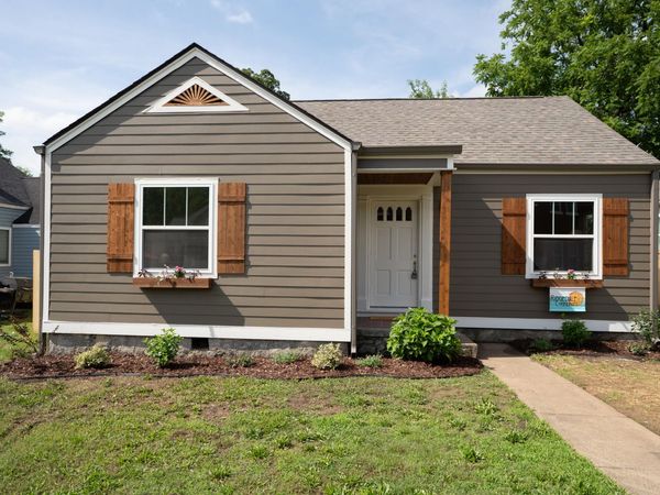 2202 Chamberlain Avenue, Chattanooga, TN 37404