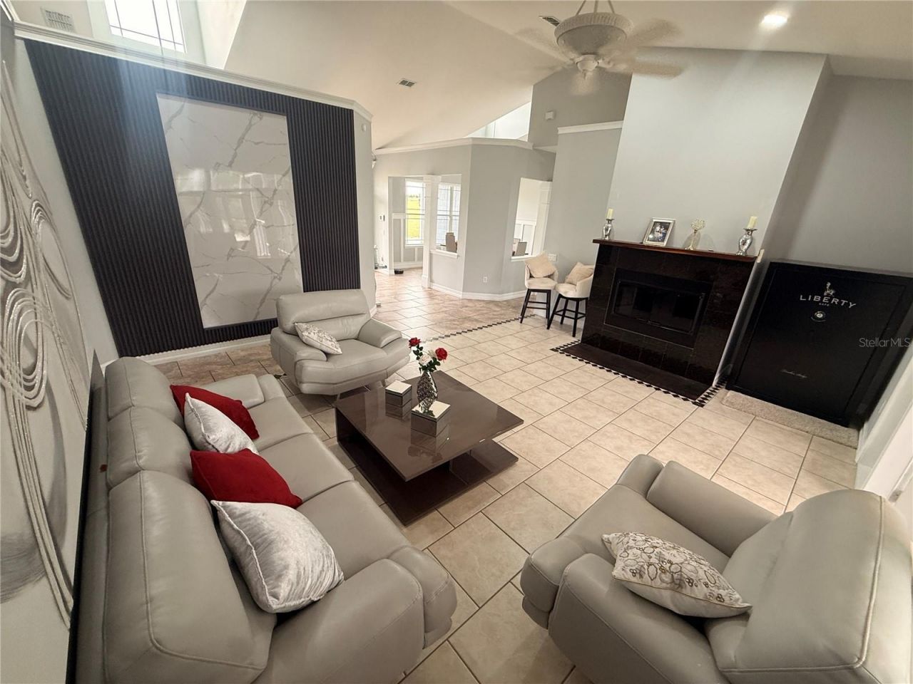 24920 SE Highway 450, Umatilla, FL 32784 Photo