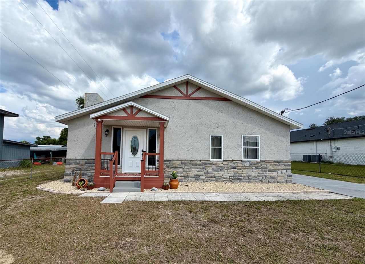 208 Center Street, Auburndale, FL 33823 Photo