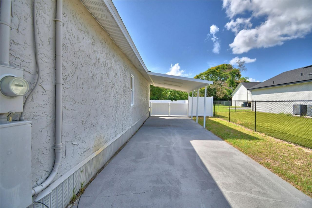 208 Center Street, Auburndale, FL 33823 Photo