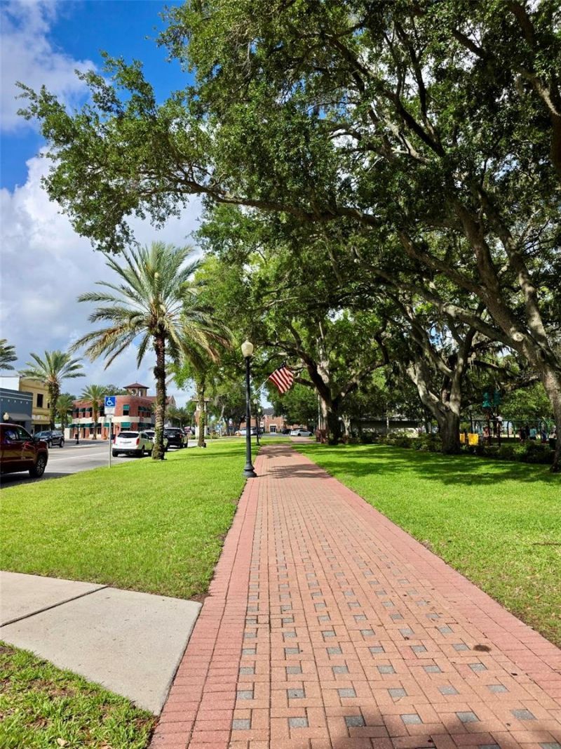 208 Center Street, Auburndale, FL 33823 Photo