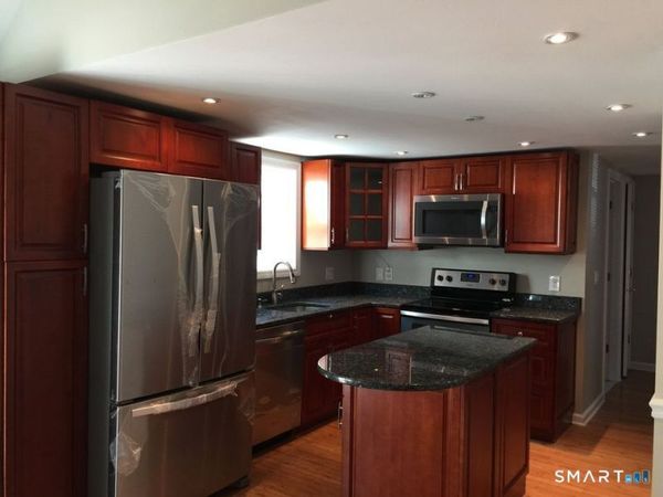 7 Bartlett , Norwalk, CT 06850