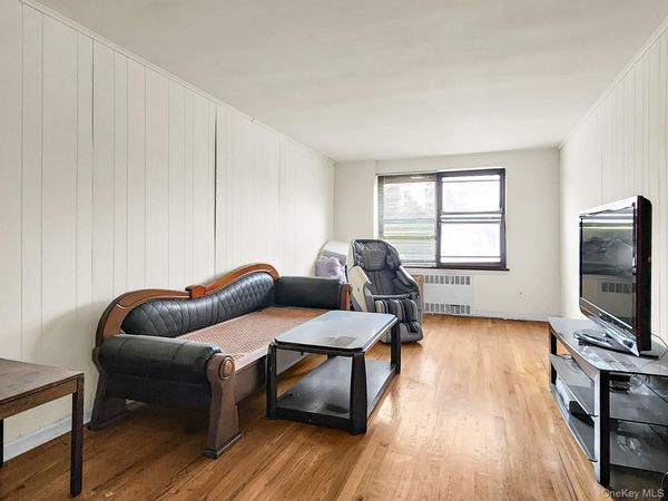 29-08 139th Street , Unit 1D, Flushing, NY 11354