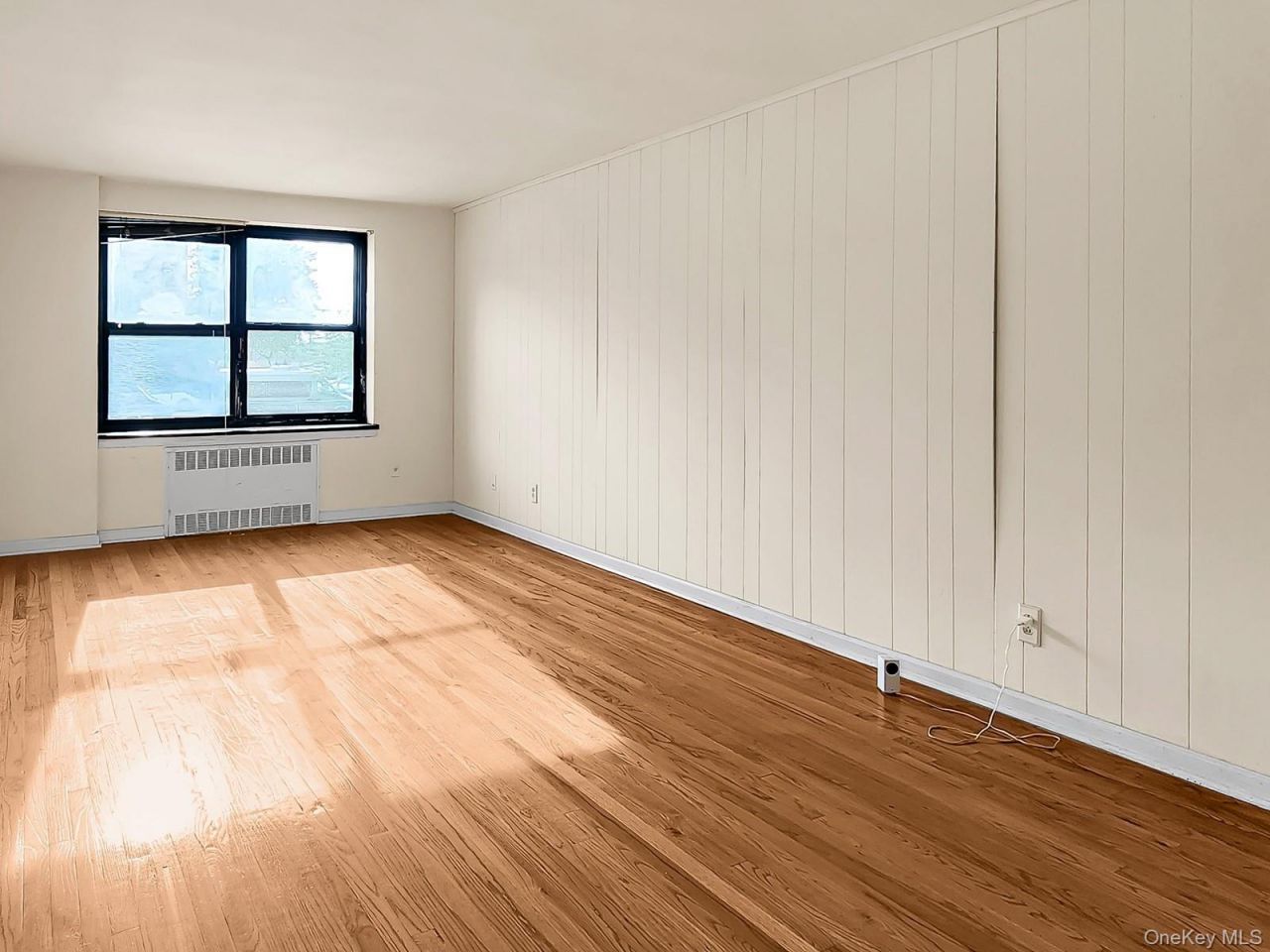 29-08 139th Street, Unit 1D, Flushing, NY 11354 Main Photo