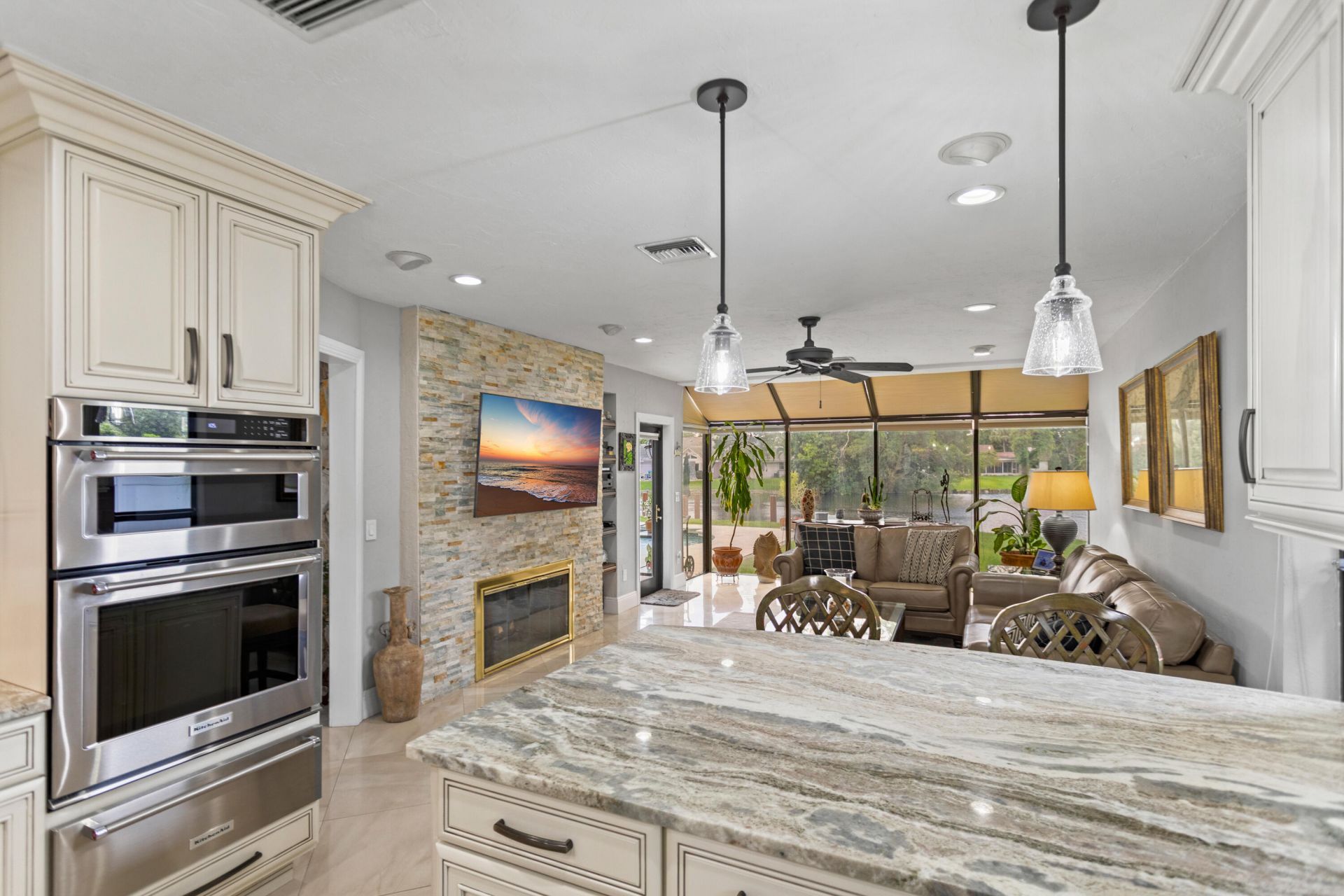 8540 N Lake Dasha Drive, Plantation, FL 33324 Photo