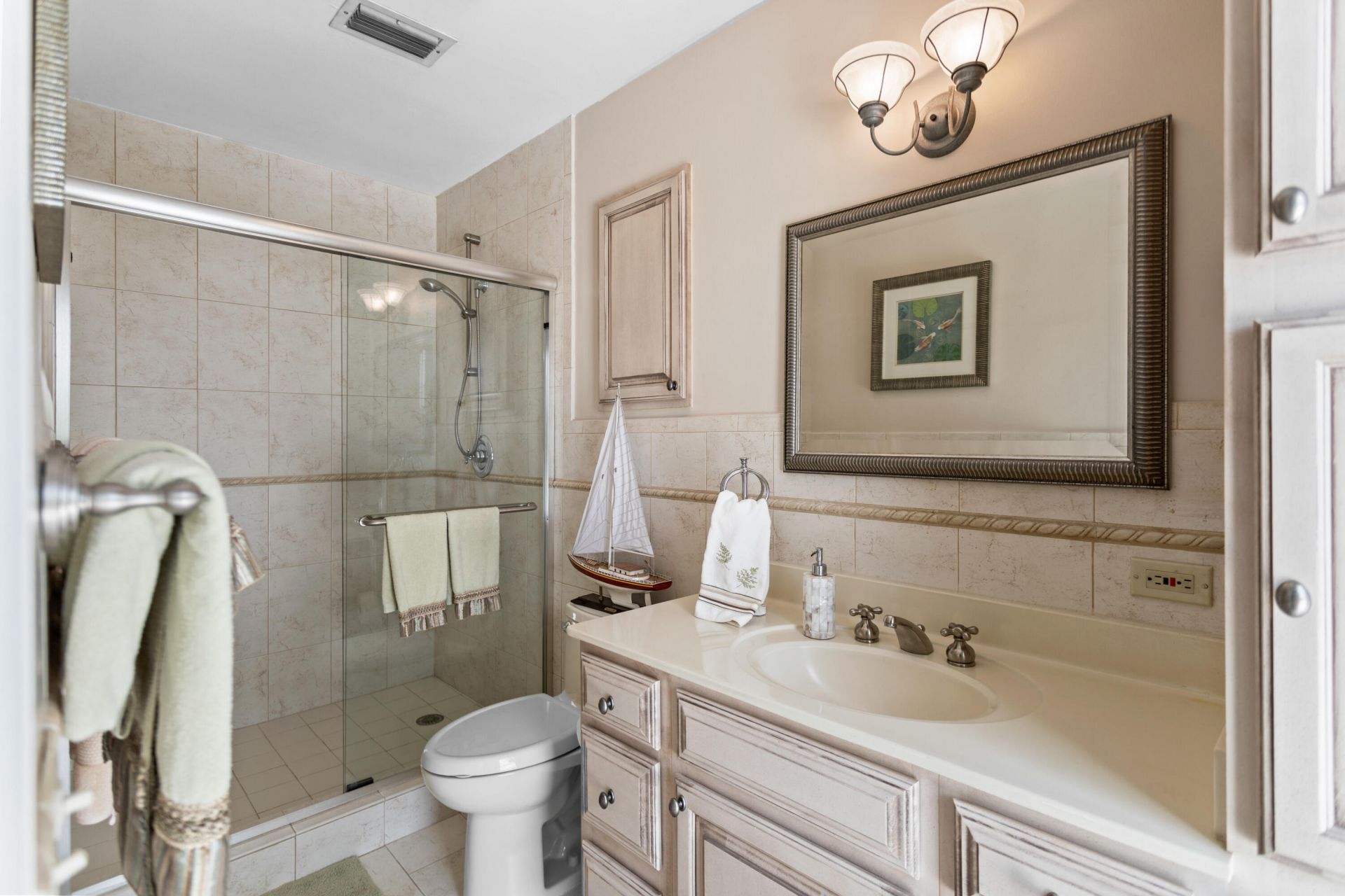 8540 N Lake Dasha Drive, Plantation, FL 33324 Photo