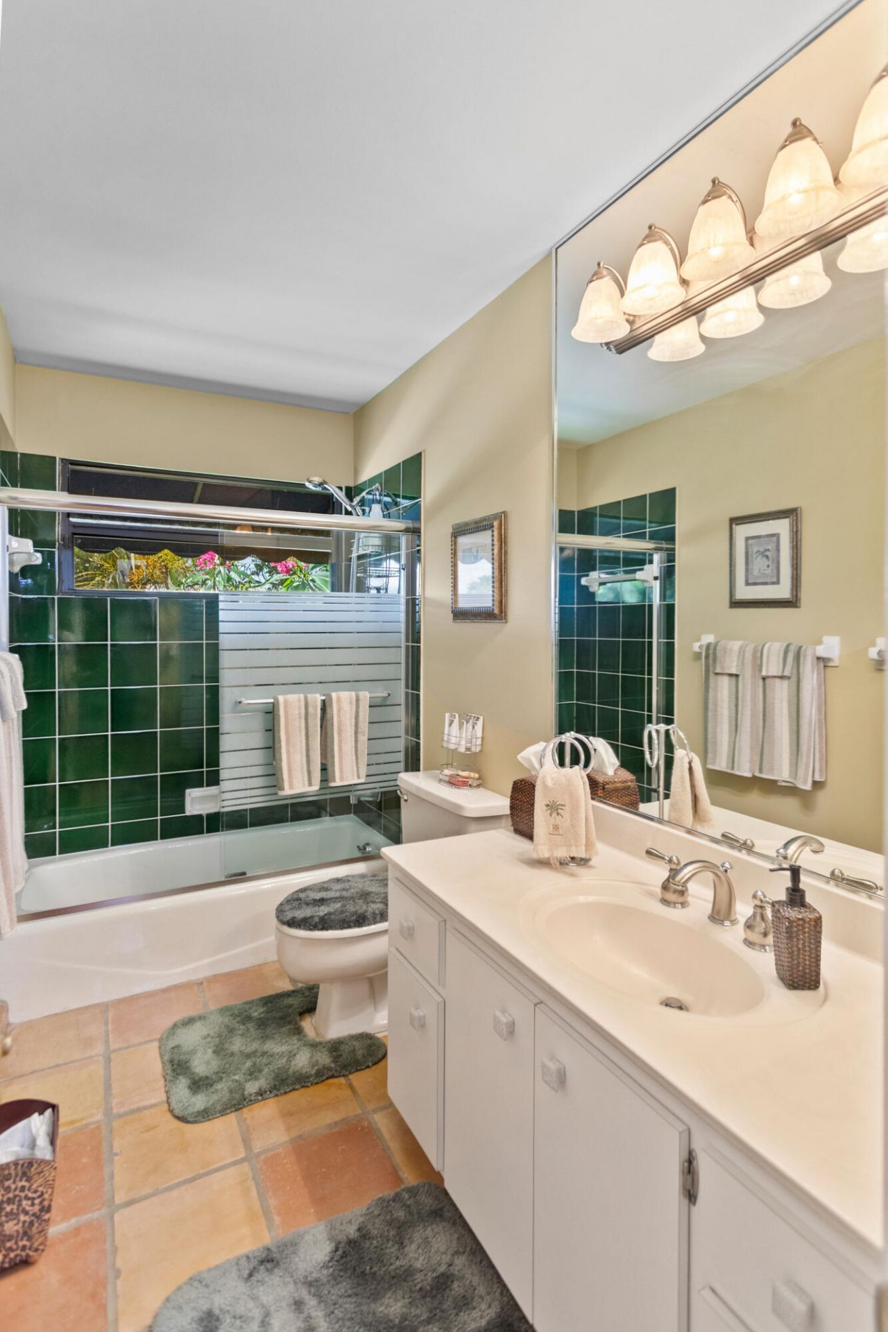 8540 N Lake Dasha Drive, Plantation, FL 33324 Photo