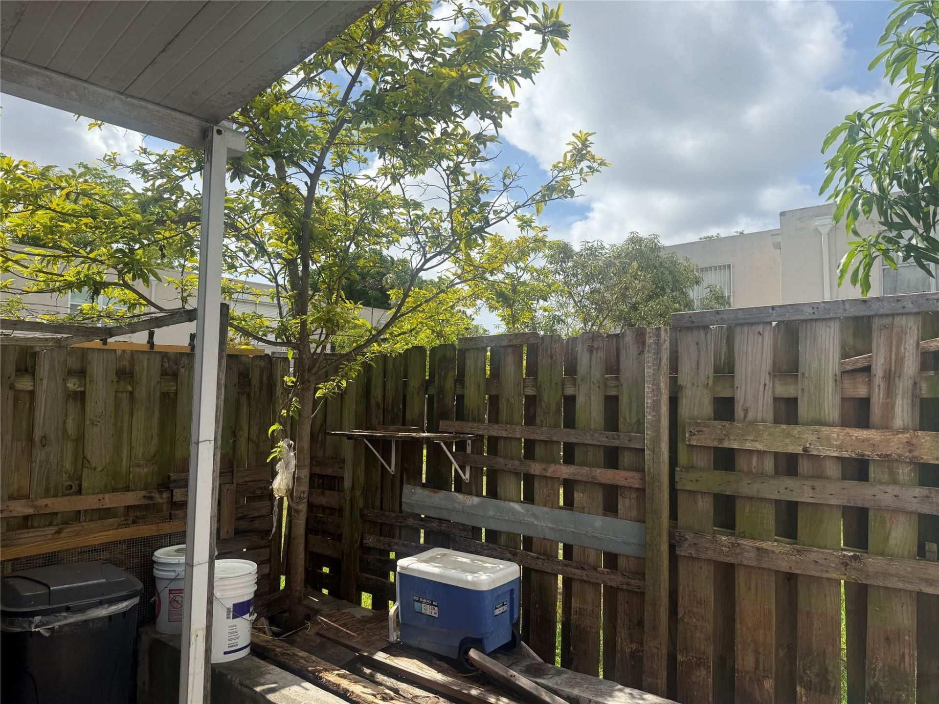 14225 Memorial Hwy 1f Highway, Unit 1f, Miami, FL 33161 Photo