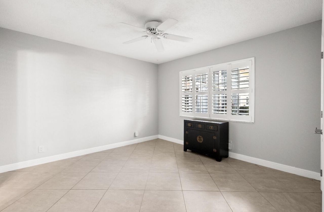 1940 NE 2nd Avenue, Unit 101j, Wilton Manors, FL 33305 Photo
