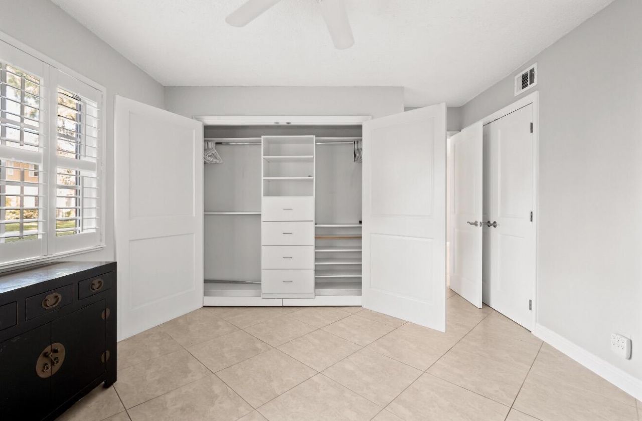 1940 NE 2nd Avenue, Unit 101j, Wilton Manors, FL 33305 Photo