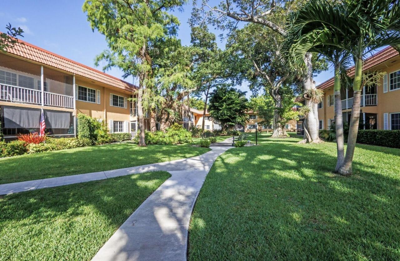 1940 NE 2nd Avenue, Unit 101j, Wilton Manors, FL 33305 Photo