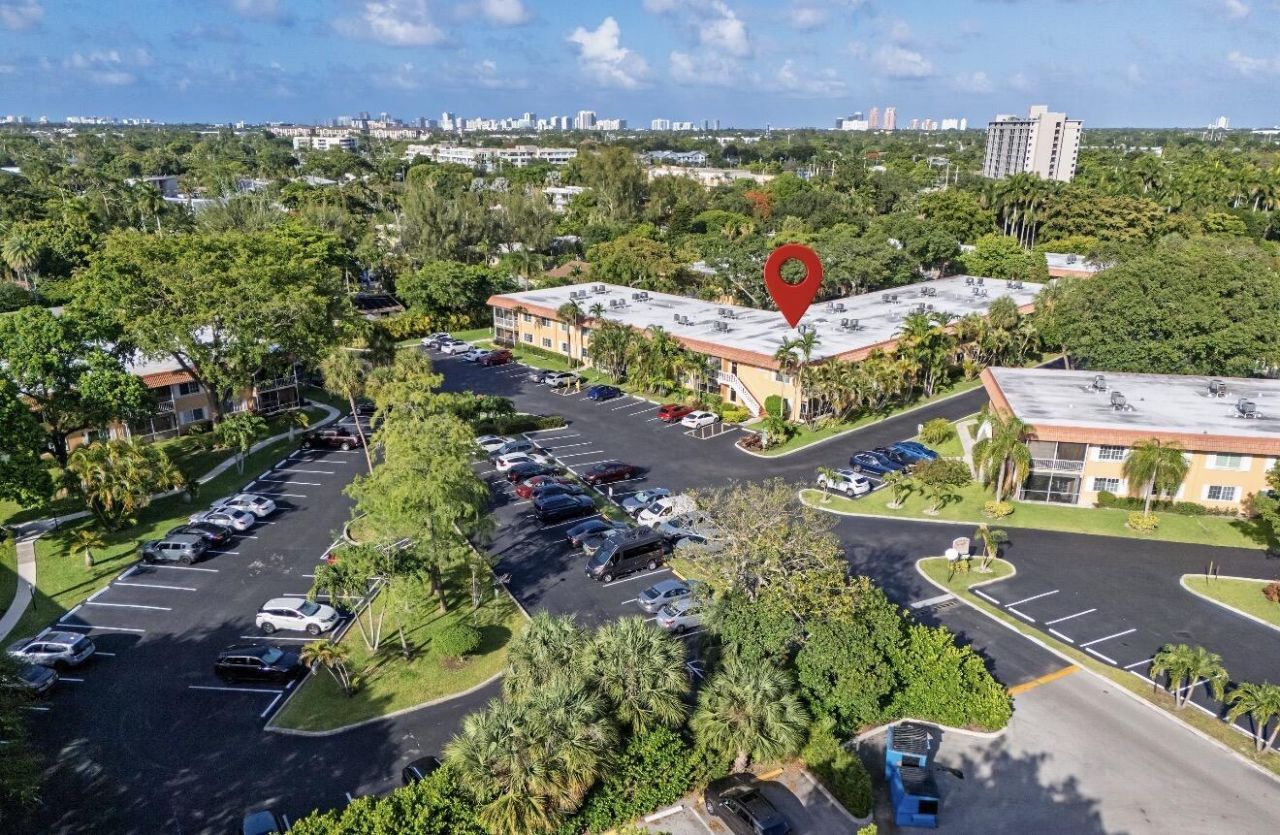 1940 NE 2nd Avenue, Unit 101j, Wilton Manors, FL 33305 Photo