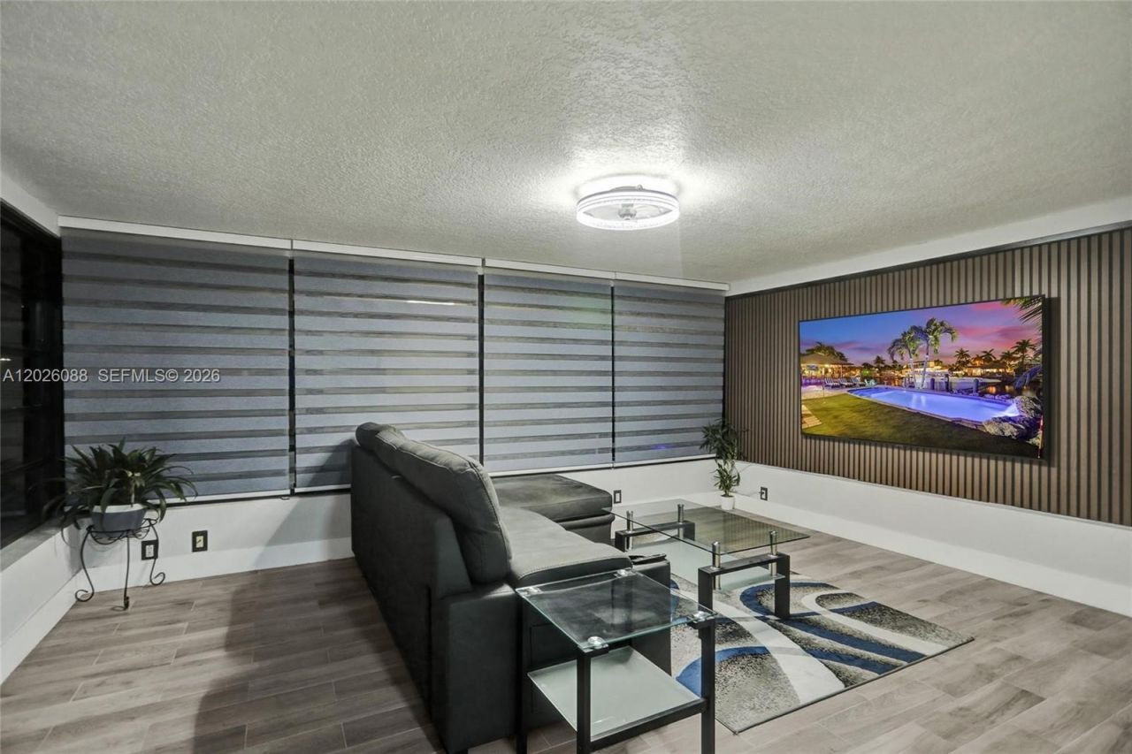 200 SE 3rd St , Pompano Beach, FL 33060 Photo