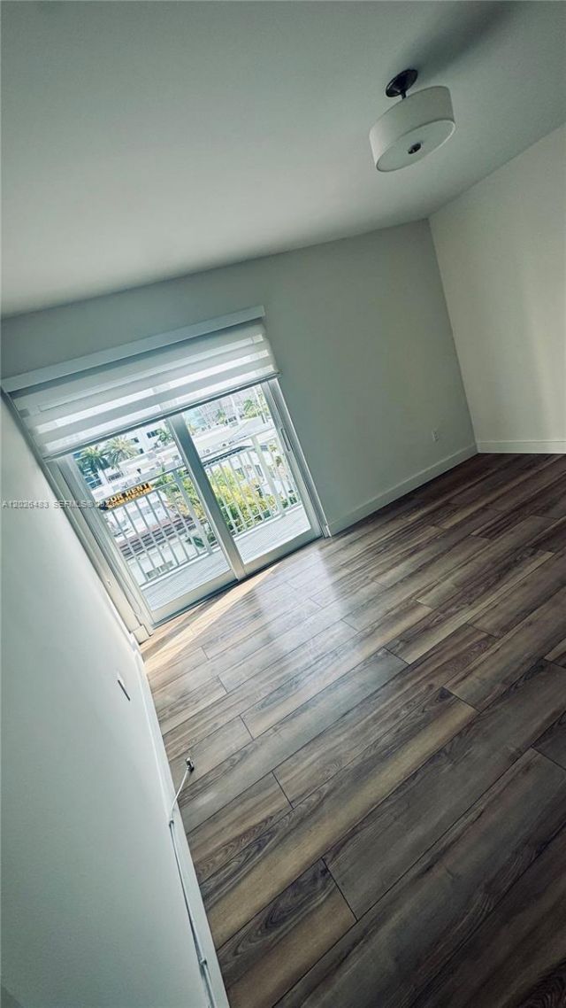 363 Washington Ave, Unit 52, Miami Beach, FL 33139 Photo
