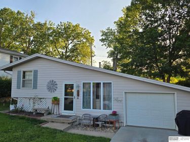 920 PLEASANT Drive , Plattsmouth, NE 68048