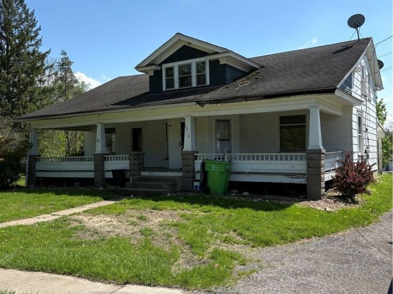 2918 High Street, Rock Creek, OH 44084 Photo 1