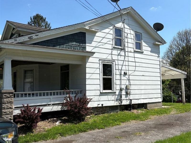 2918 High Street, Rock Creek, OH 44084 Photo 2