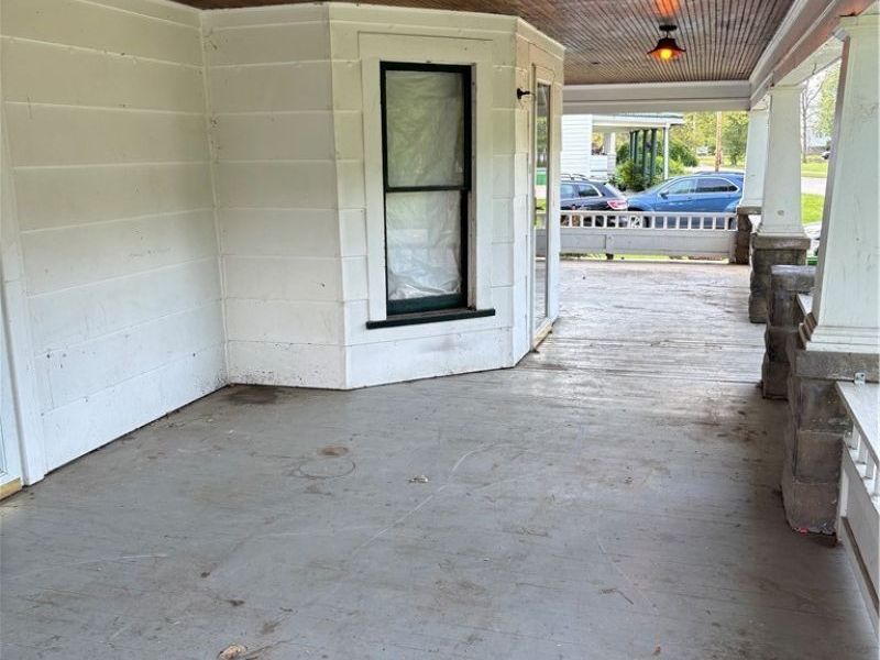 2918 High Street, Rock Creek, OH 44084 Photo 8
