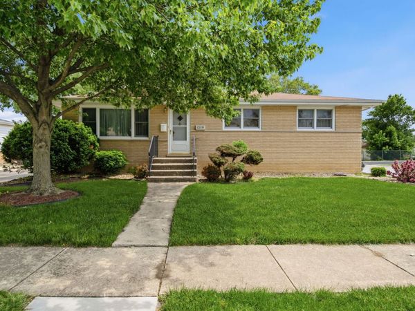 13119 Linder Avenue , Crestwood, IL 60418