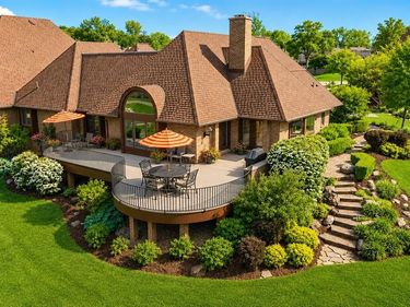 9095 S Saginaw Road, Grand Blanc Twp, MI 48439