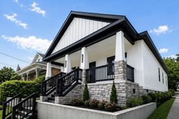 1206 Lyon Street  photo 4