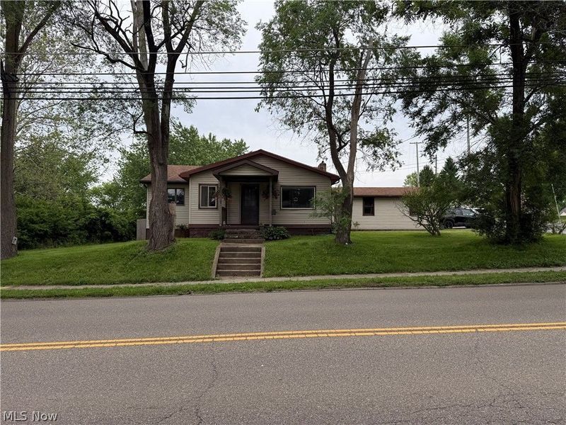 538 W Park Avenue, Columbiana, OH 44408 Photo 1