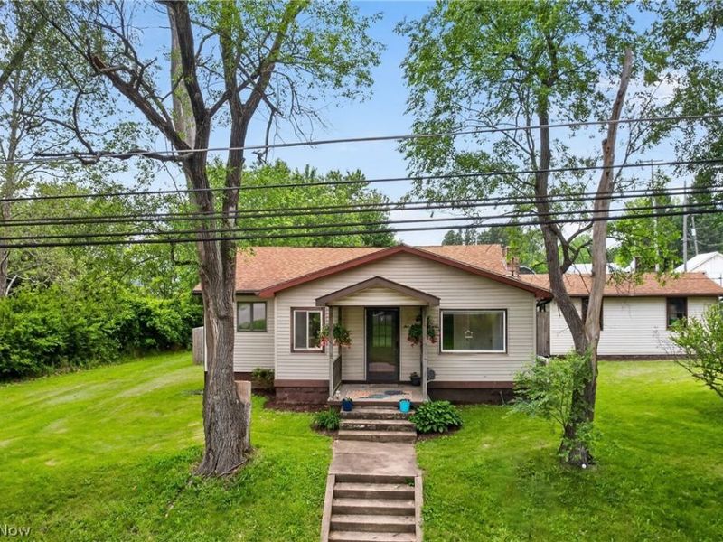 538 W Park Avenue, Columbiana, OH 44408 Photo 1