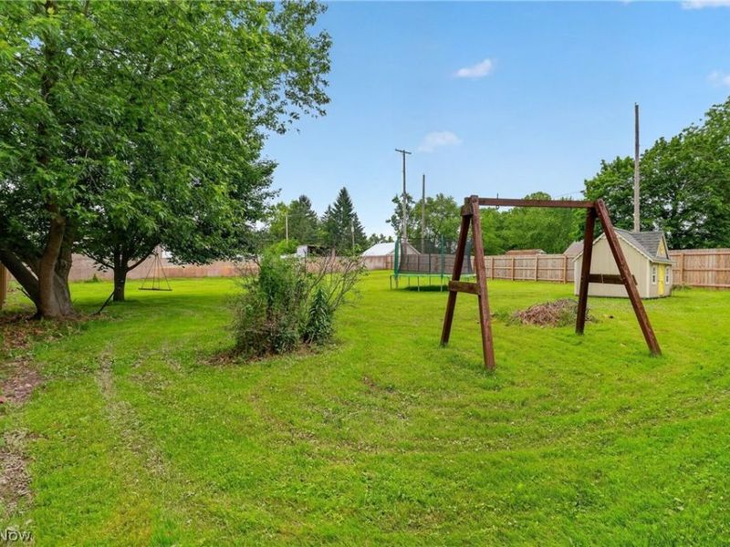 538 W Park Avenue, Columbiana, OH 44408 Photo 13