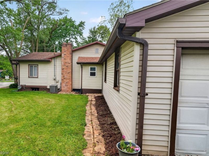 538 W Park Avenue, Columbiana, OH 44408 Photo 7