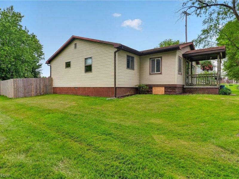 538 W Park Avenue, Columbiana, OH 44408 Photo 8