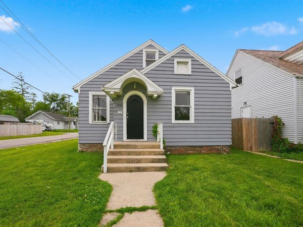 3926 Avondale Drive, Fort Wayne, IN 46806