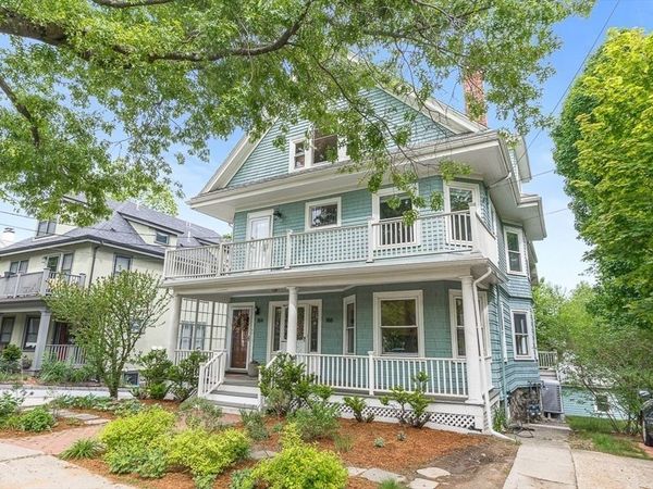 186 Pleasant Street, Unit 1, Arlington, MA 02476